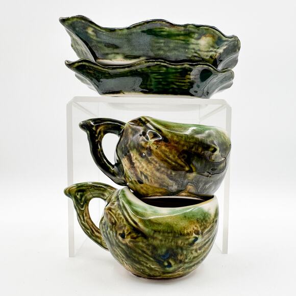 Majolica Tea Cup and Saucers Vintage Barbotine Shell Oyster Green Glaze Pair - Picture 12 of 13